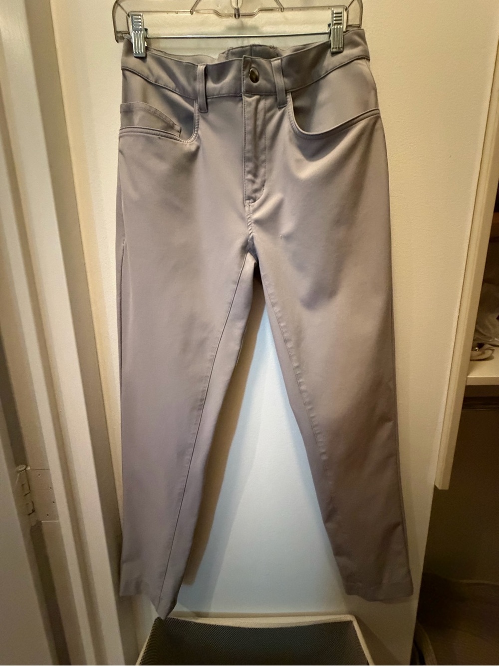 Men's Stretch Chinos in Light Gray